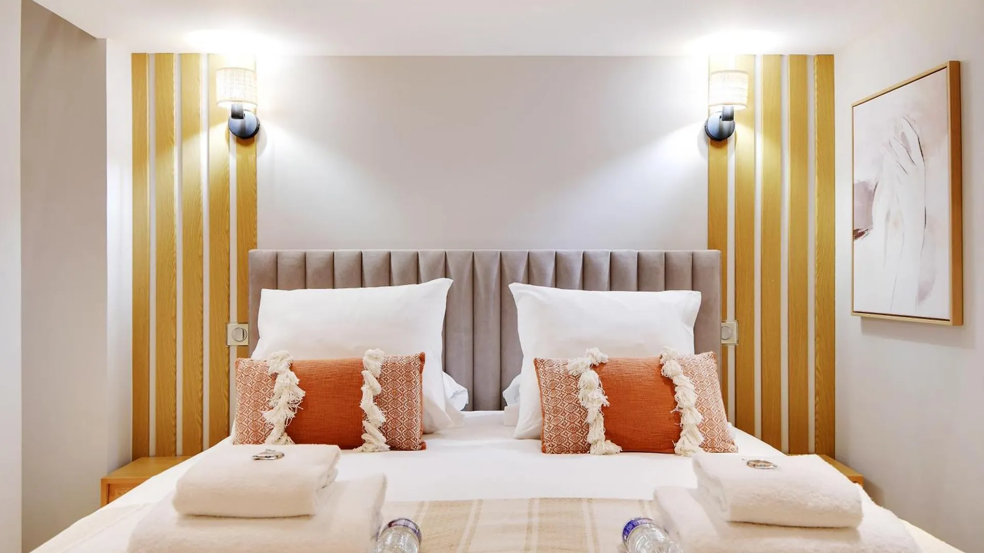 Superbe Appartement- 7P- Sacre Coeur Ramey I Paris Apartment